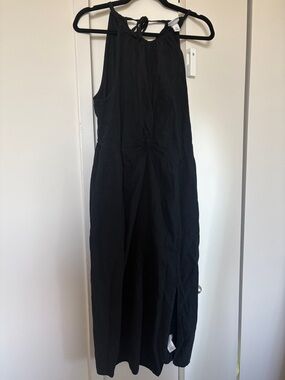 Ava & Viv Black Sleeveless Tie-Back Dress with Front Twist